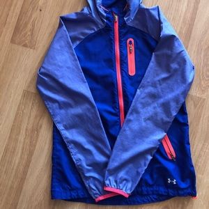 Women’s under Armour wind breaker